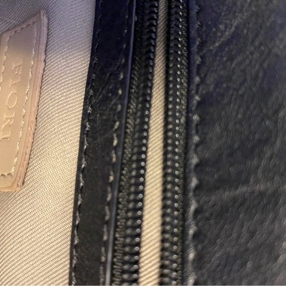 -SOLD Fiori black backpack purse all man made material pull top closure. - Picture 8 of 8